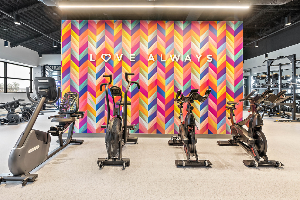 8930 Jasper Avenue NW, Edmonton, AB, T5H 4E9 - 7