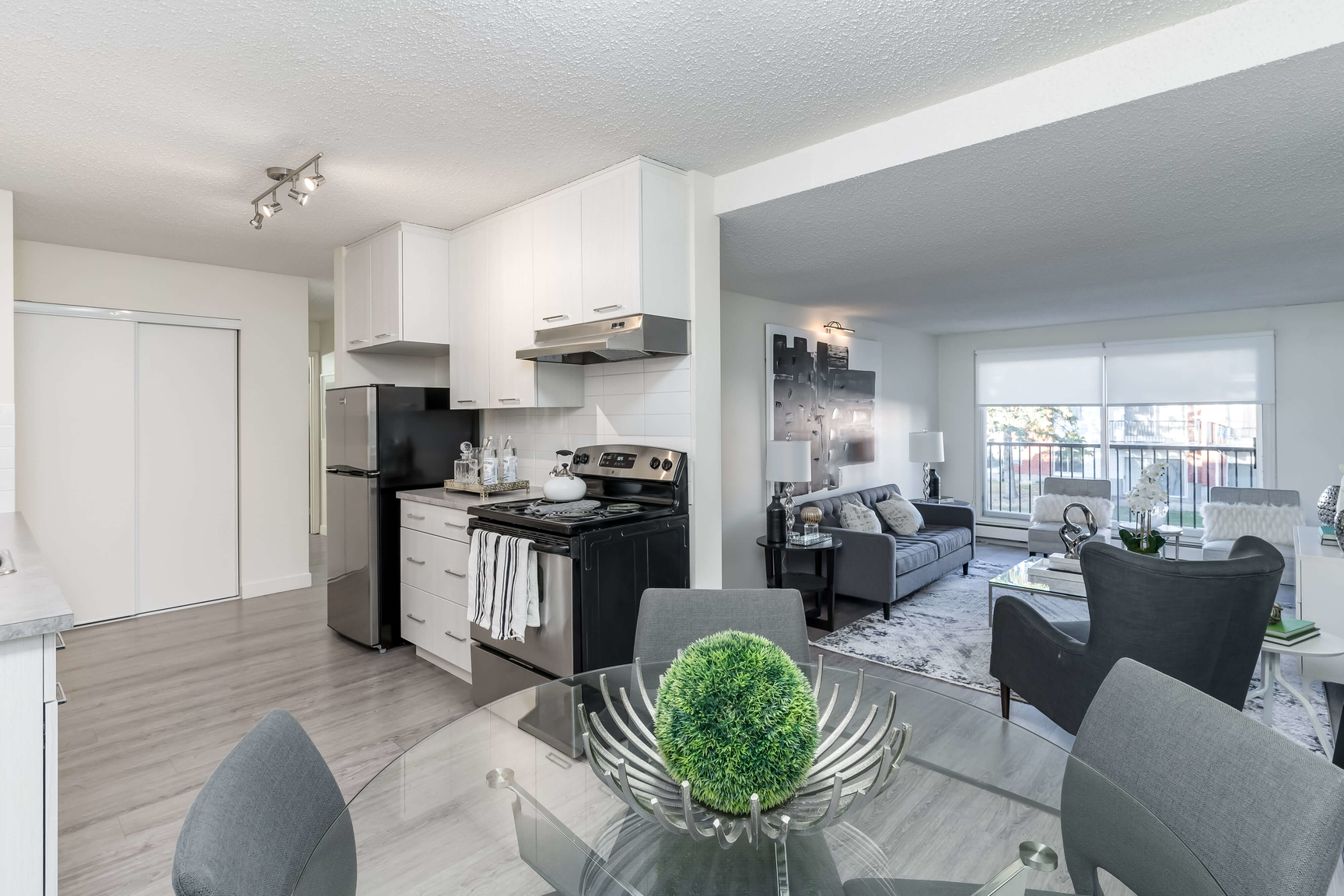 3624 119 Street NW, Edmonton, AB, T6J 2X6
