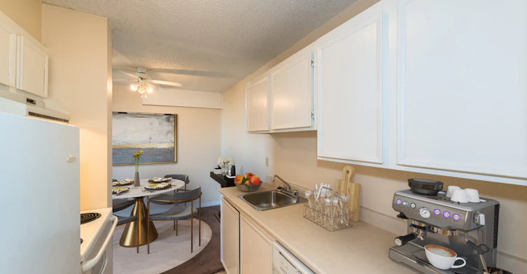 5925 63 Street, Red Deer, AB, T4N 6K7 - 6
