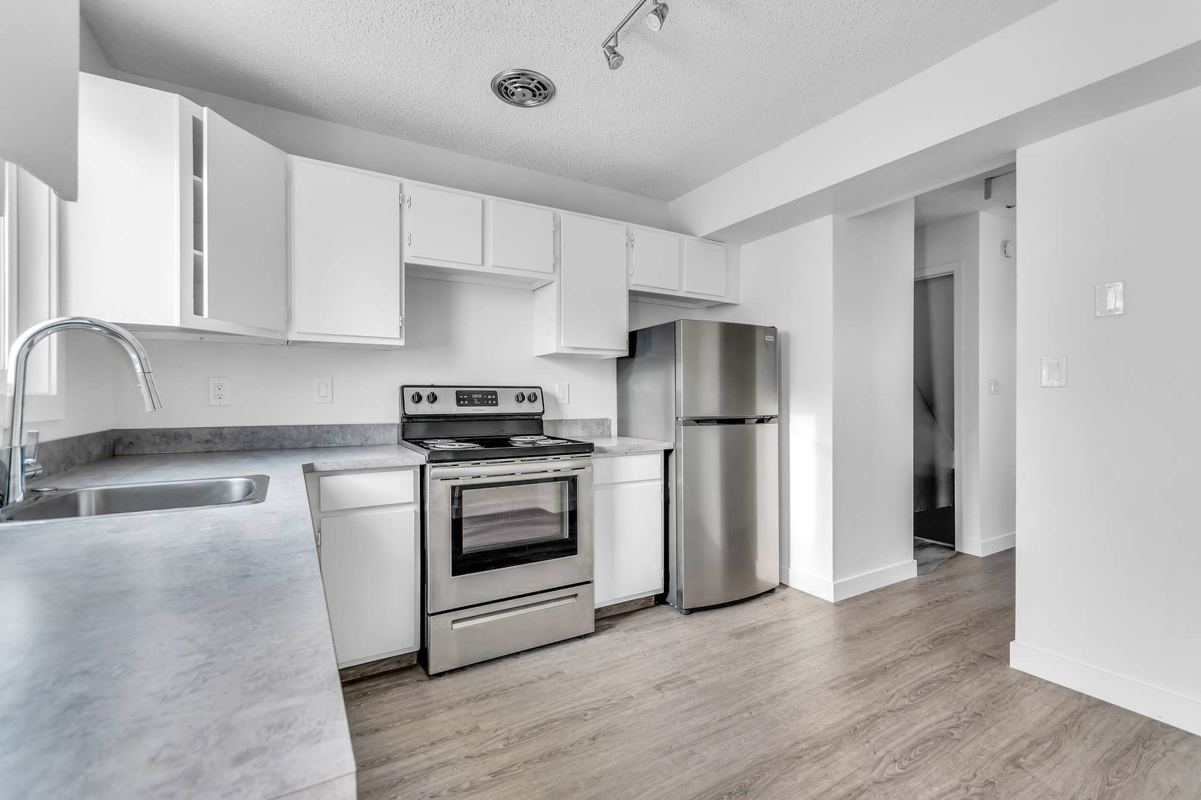 Murphy Cres.& Lothian Mews, Regina, SK, S4X 1S4 - 11