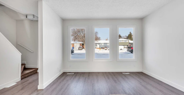 Murphy Cres.& Lothian Mews, Regina, SK, S4X 1S4 - 2