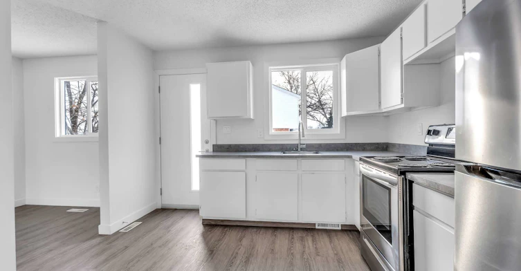 Murphy Cres.& Lothian Mews, Regina, SK, S4X 1S4 - 12