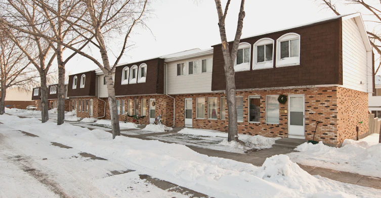 Murphy Cres.& Lothian Mews, Regina, SK, S4X 1S4 - 16