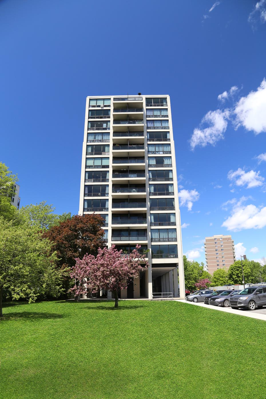 200 De Gaspé Rue, Montréal, QC, H3E 1E6 - 8