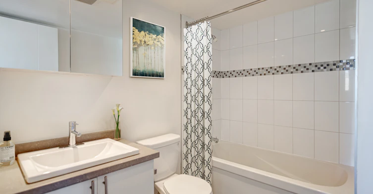 700 De Gaspé Rue, Montréal, QC, H3E 1H2 - 12