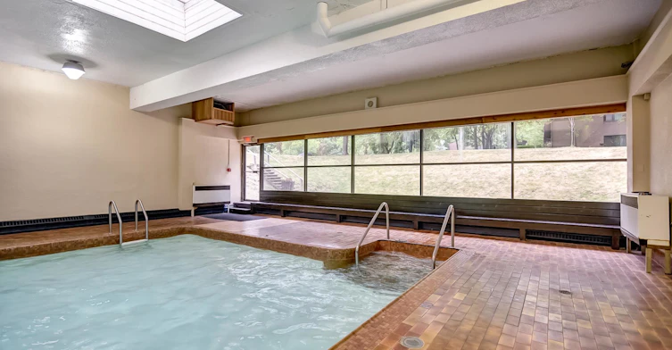 700 De Gaspé Rue, Montréal, QC, H3E 1H2 - 16