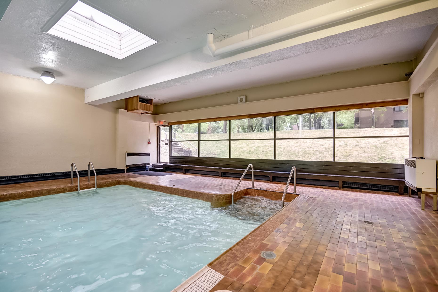 700 De Gaspé Rue, Montréal, QC, H3E 1H2 - 16