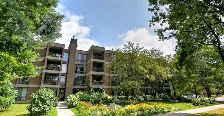 220 Berlioz Rue, Montréal, QC, H3E 1B8 - 10
