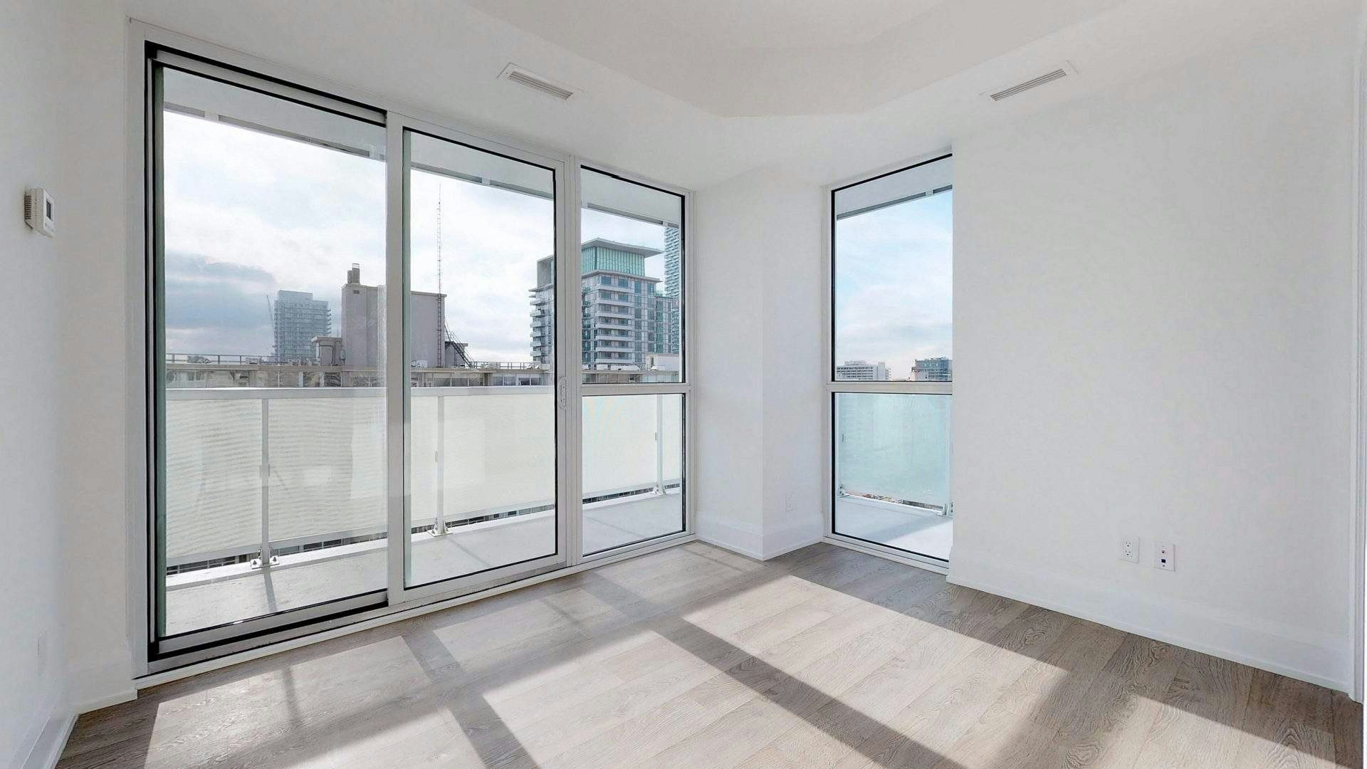 10-101 Erskine, Toronto, ON, M4P 1Y5 - 21