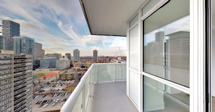 10-101 Erskine, Toronto, ON, M4P 1Y5 - 24