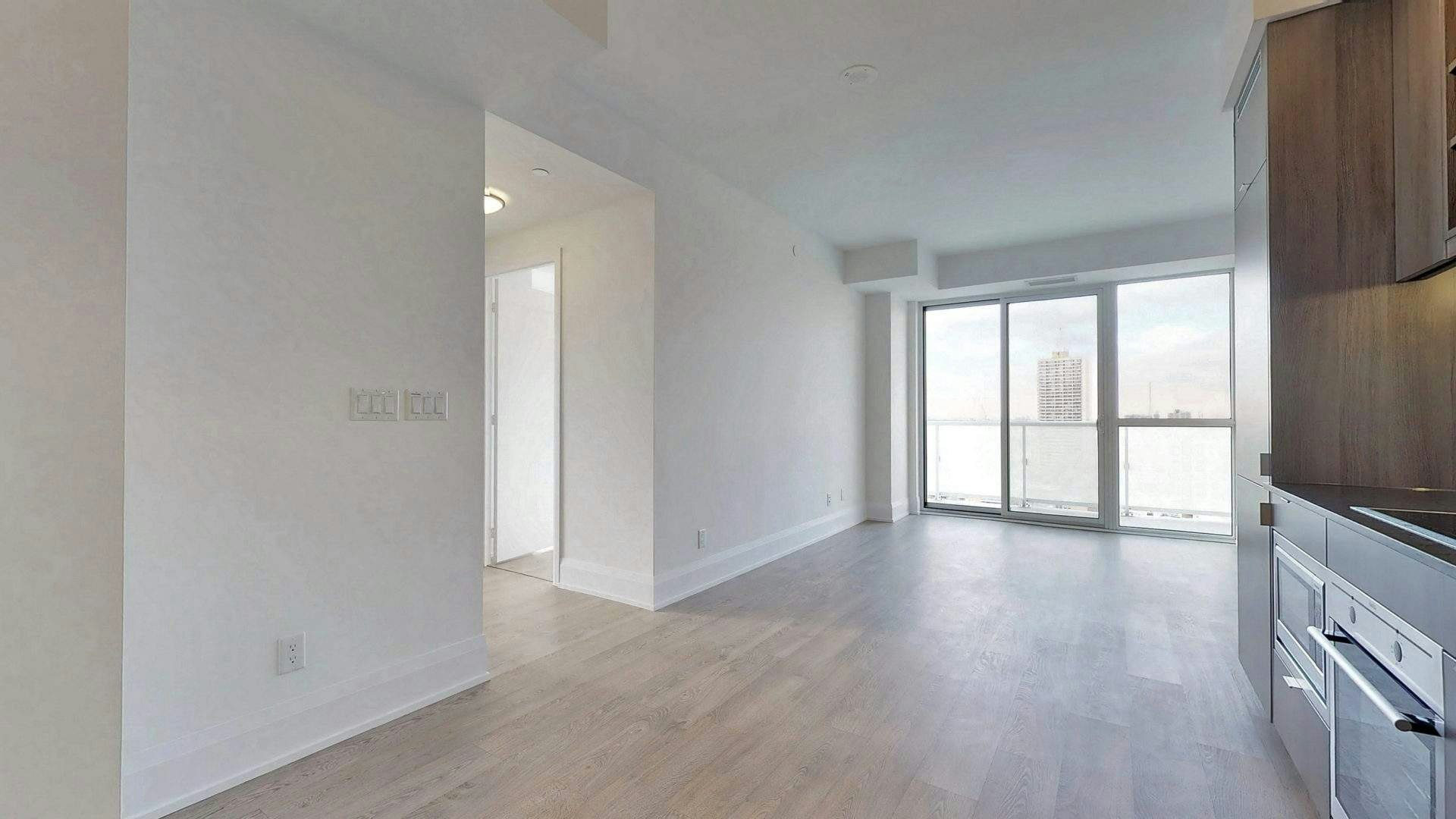 10-101 Erskine, Toronto, ON, M4P 1Y5 - 15