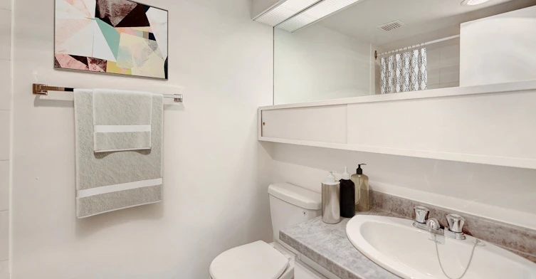 520 De Gaspé Rue, Montréal, QC, H3E 1G1 - 17