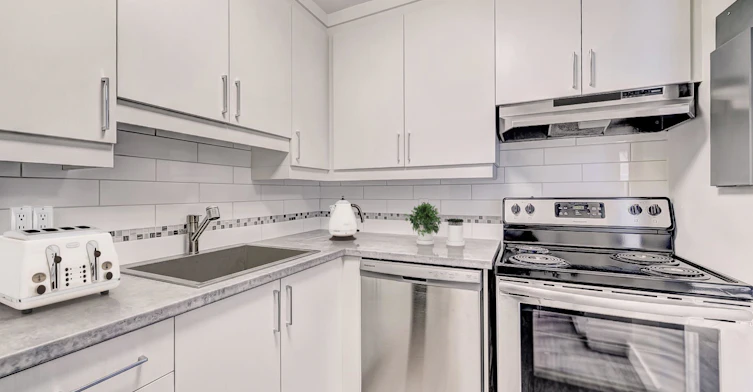 420 Abelard Rue, Montréal, QC, H3E 1B5 - 2