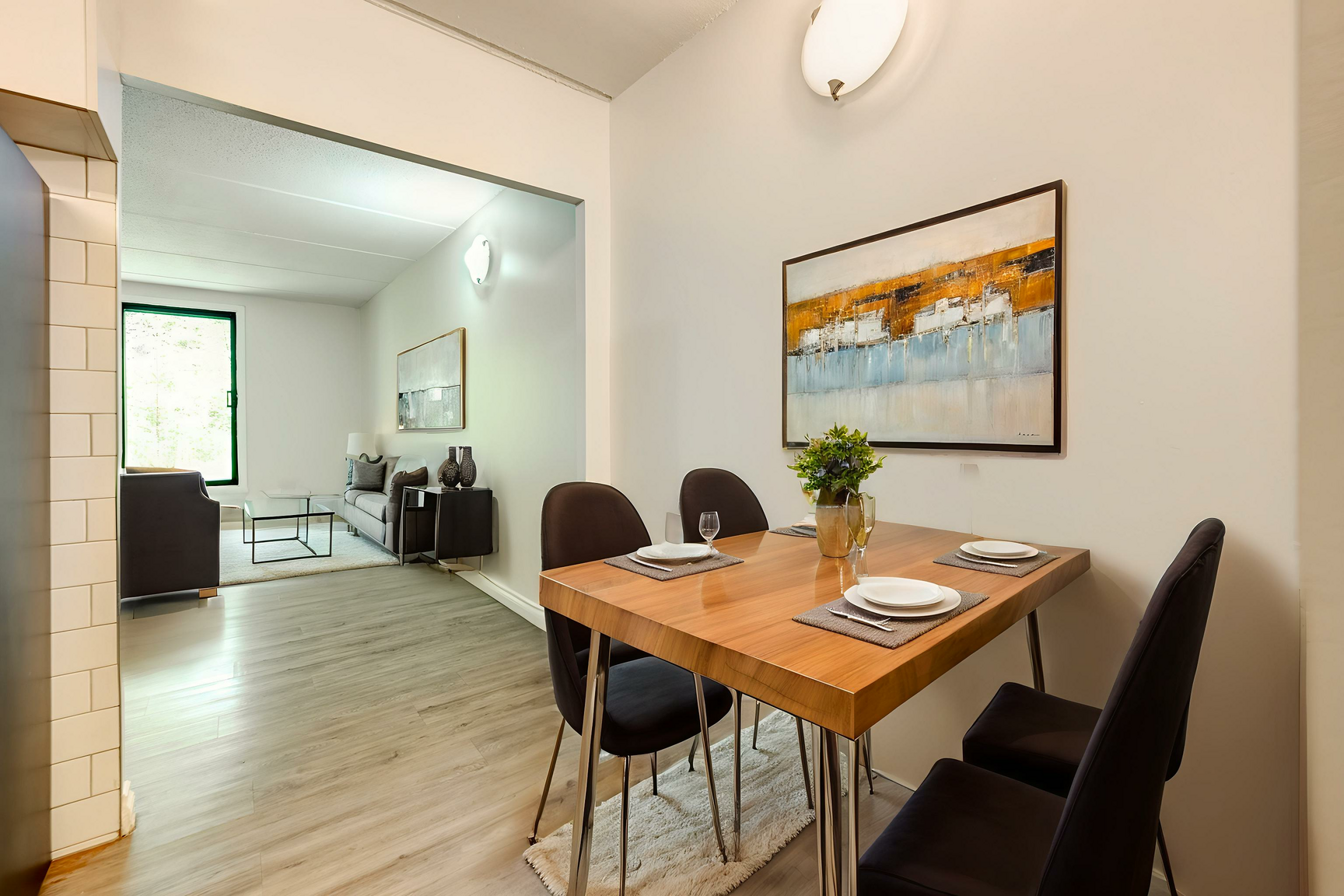 670 De Gaspé, Montréal, QC, H3E 1H8 - 2