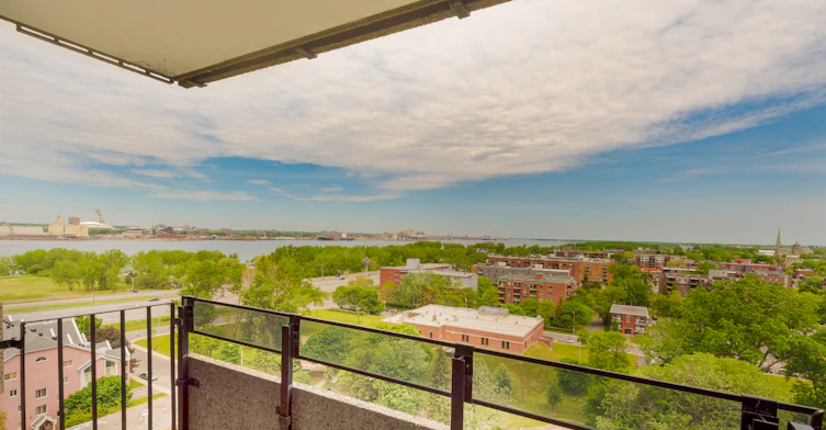 300 Joliette Rue, Longueuil, QC, J4H 2G5 - 10