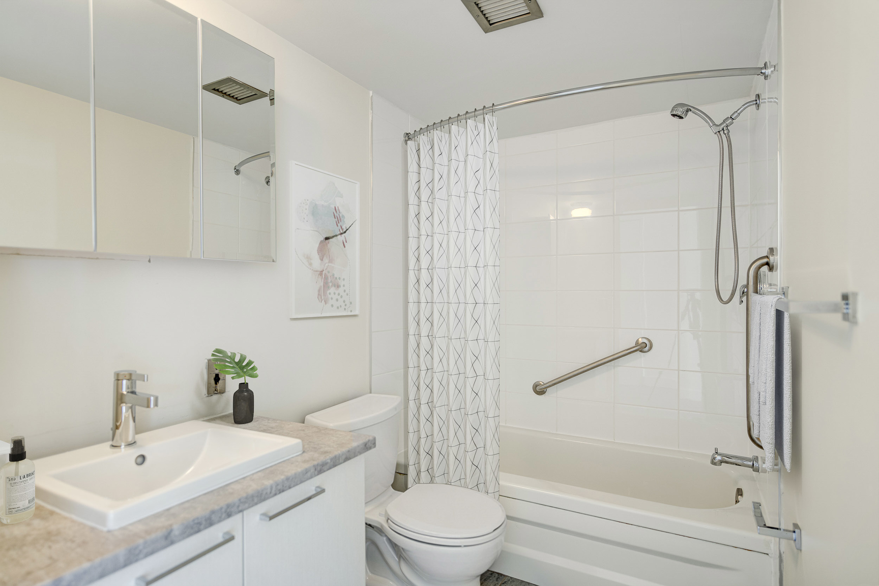 400 Juge Desnoyers Place, Laval, QC, H7G 4S2 - 10