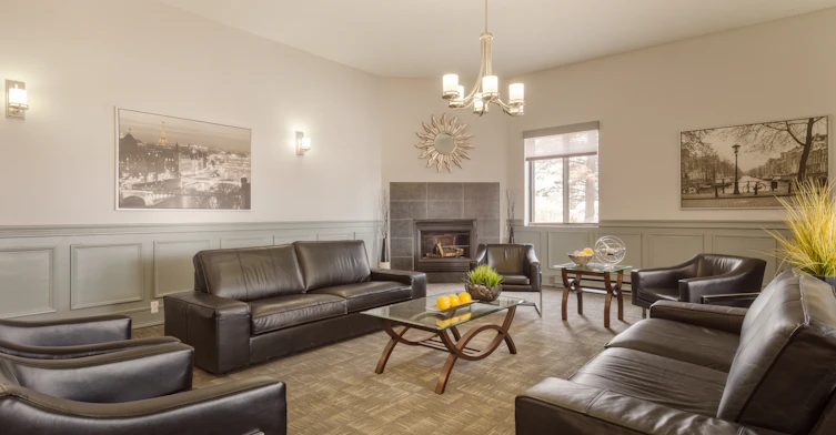 400 Juge Desnoyers Place, Laval, QC, H7G 4S2 - 24