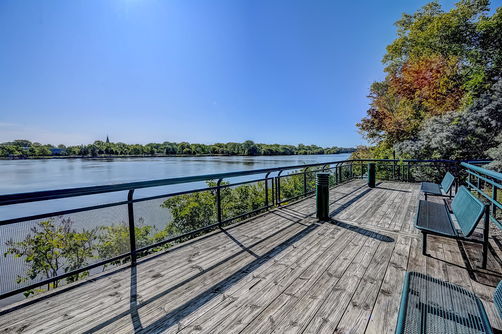 400 Juge Desnoyers Place, Laval, QC, H7G 4S2 - 20