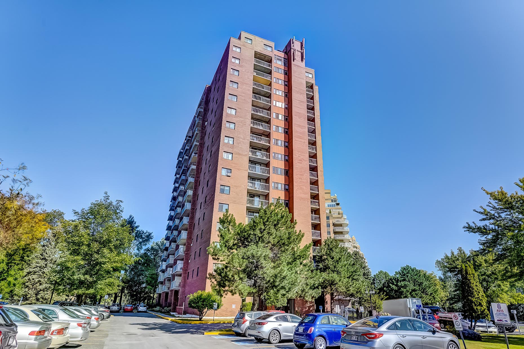 400 Juge Desnoyers Place, Laval, QC, H7G 4S2 - 19