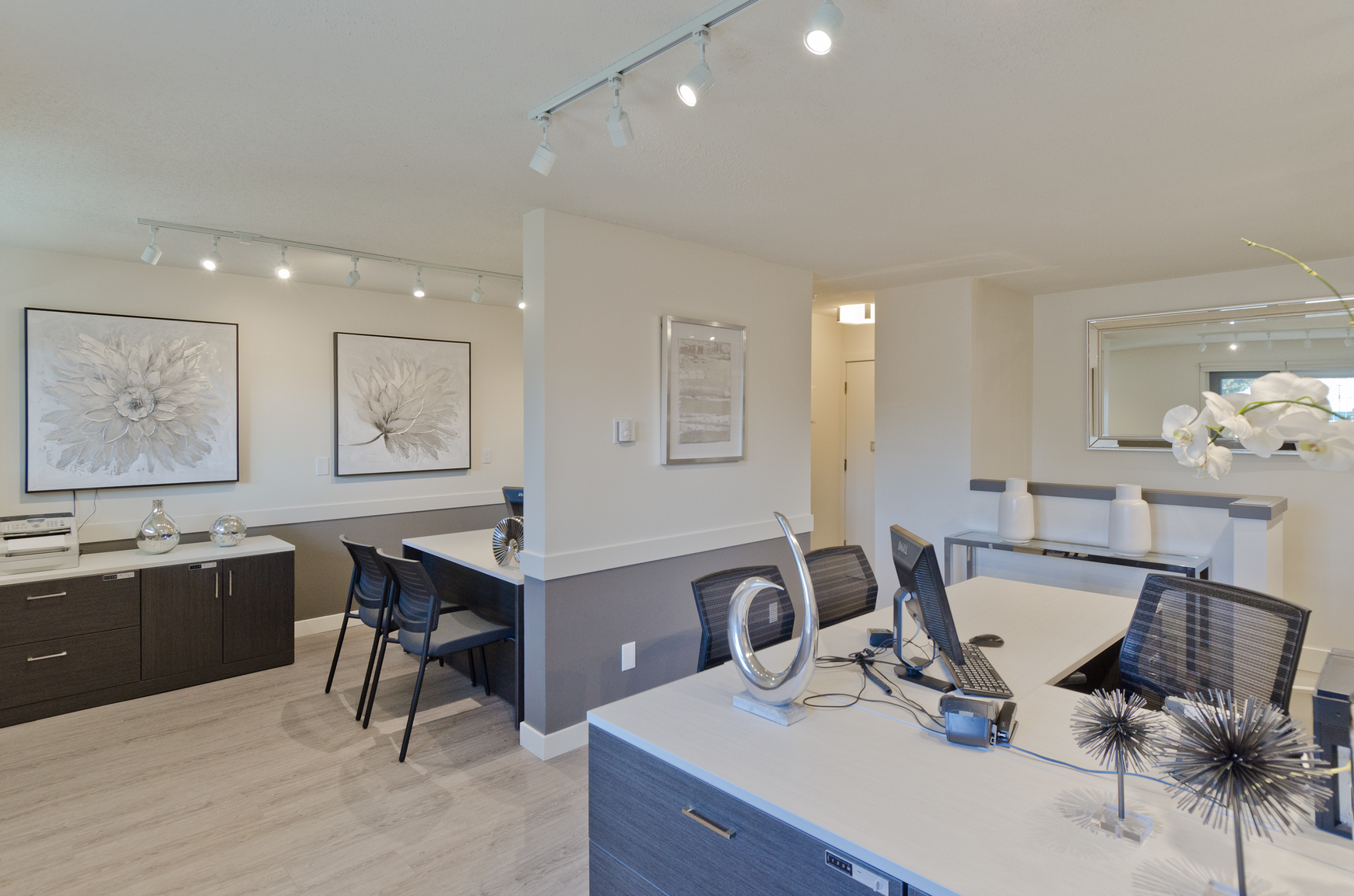 3607 49 Street NW, Calgary, AB, T3A 2H3 - 9
