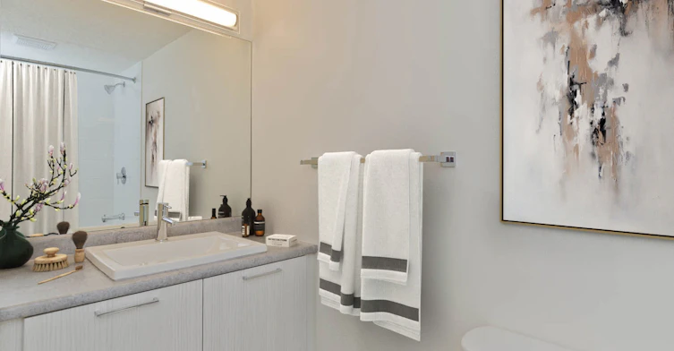 71 Glamis Drive SW, Calgary, AB, T3E 6S5 - 7
