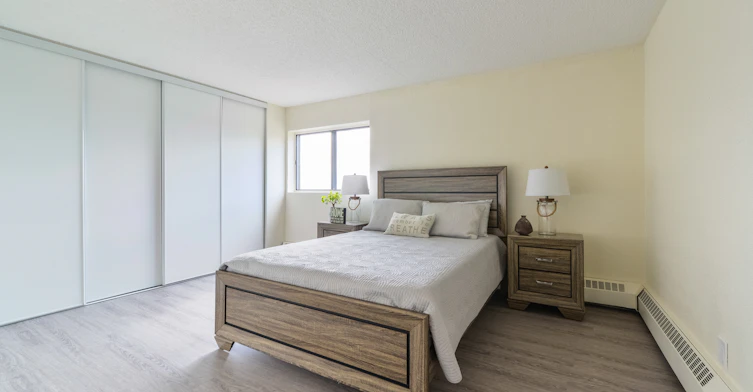 17311 69 Avenue NW, Edmonton, AB, T5T 3S3 - 6