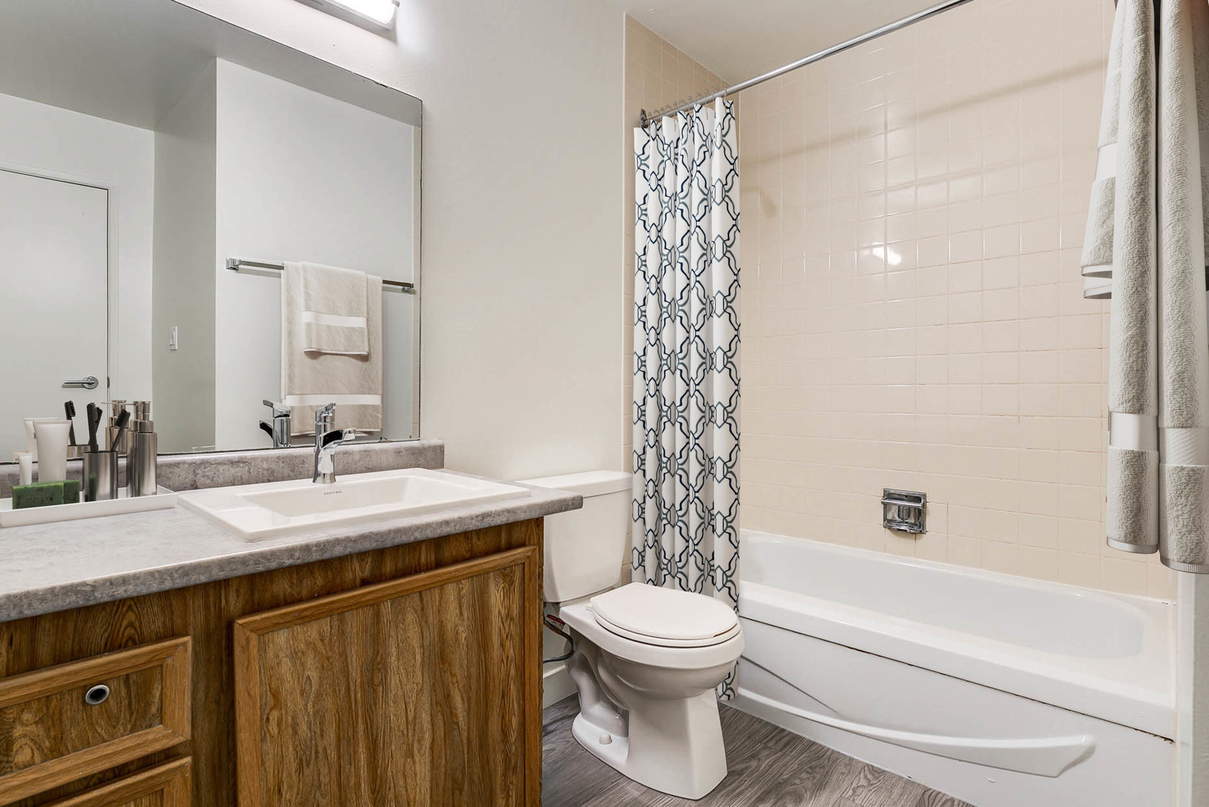 17311 69 Avenue NW, Edmonton, AB, T5T 3S3 - 11