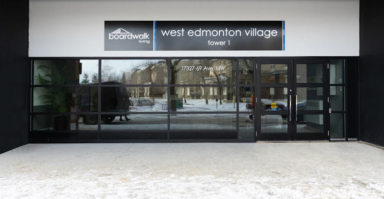 17311 69 Avenue NW, Edmonton, AB, T5T 3S3
