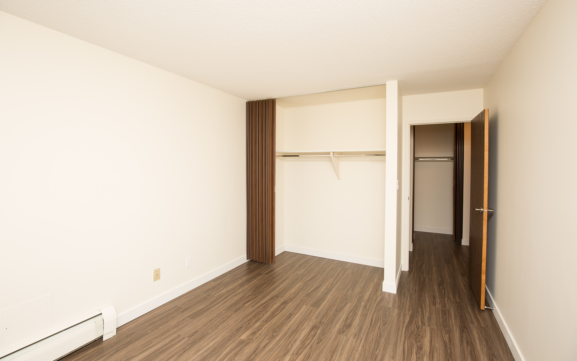 10010 Prairie Road, Grande Prairie, AB, T8V 5P3 - 4