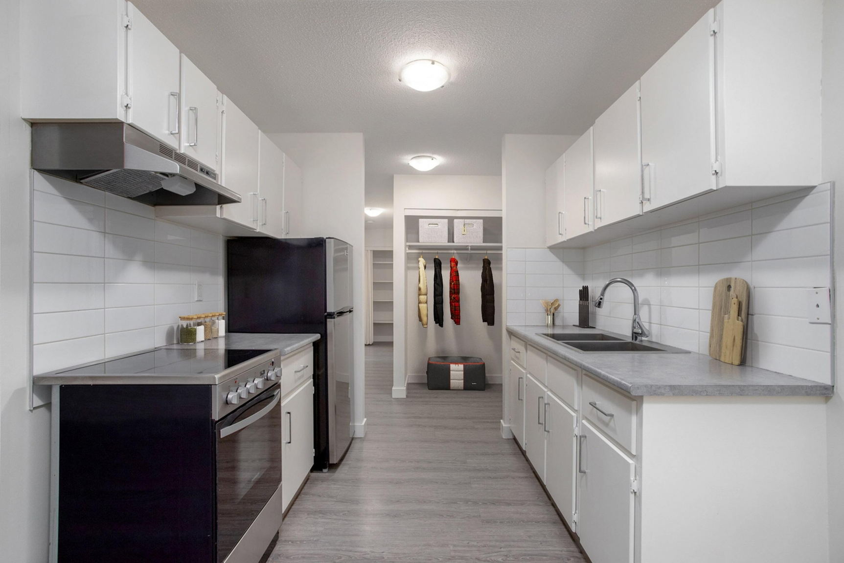799 Calahoo Road, Spruce Grove, AB, T7X 2T1 - 2