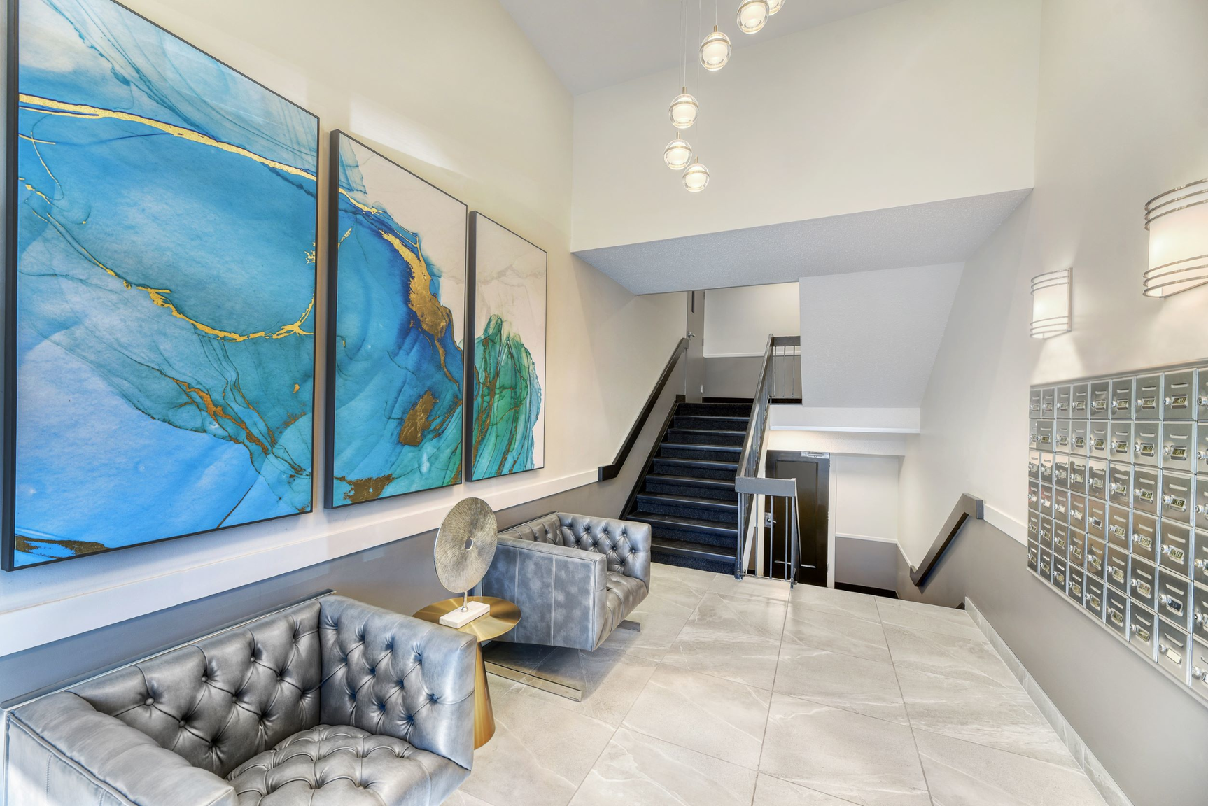 5320 Lakeview Drive SW, Calgary, AB, T3E 6L5 - 3