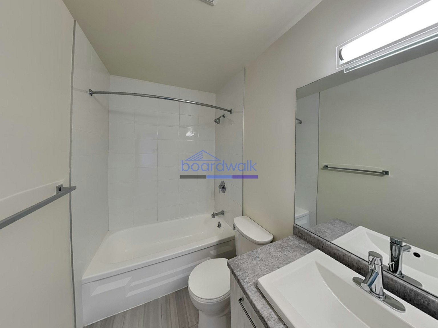 211C-5320 Lakeview Drive SW, Calgary, AB, T3E 6L5 - 3