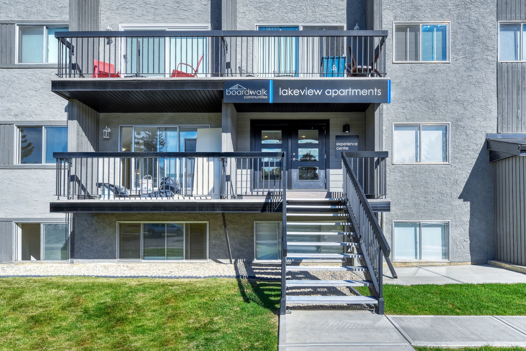 5320 Lakeview Drive SW, Calgary, AB, T3E 6L5