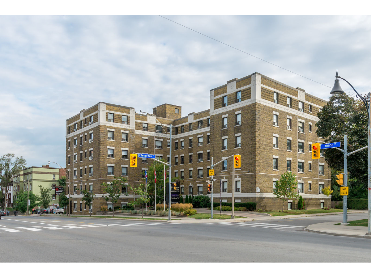 0108-2837 Yonge Street, Toronto, ON, M4N 0A7 - 13