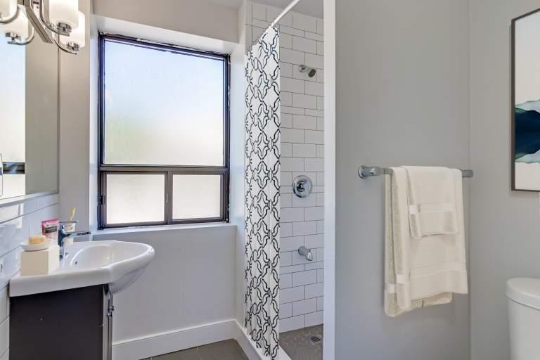 0108-2837 Yonge Street, Toronto, ON, M4N 0A7 - 8