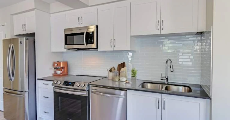0401-2837 Yonge Street, Toronto, ON, M4N 0A7 - 5