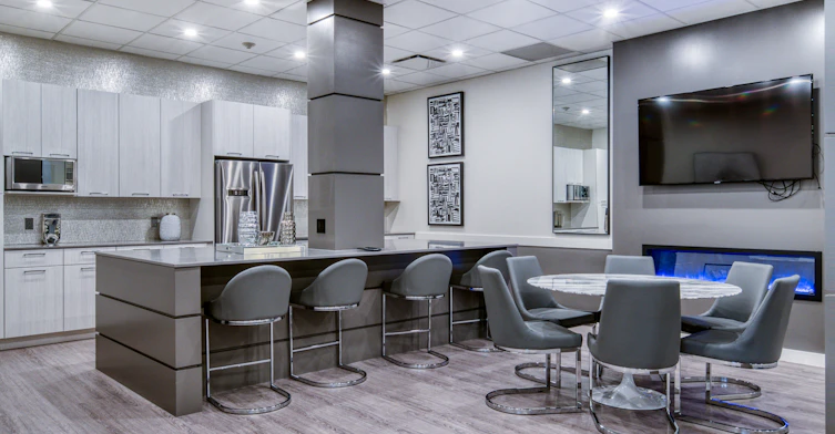 4515 Varsity Drive NW, Calgary, AB, T3A 0Z8 - 14