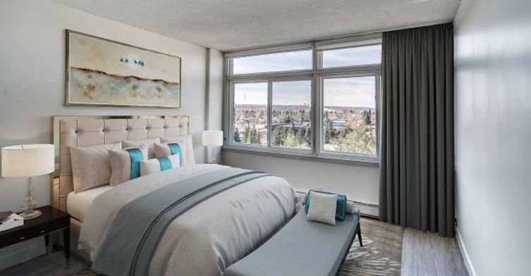 4515 Varsity Drive NW, Calgary, AB, T3A 0Z8 - 9