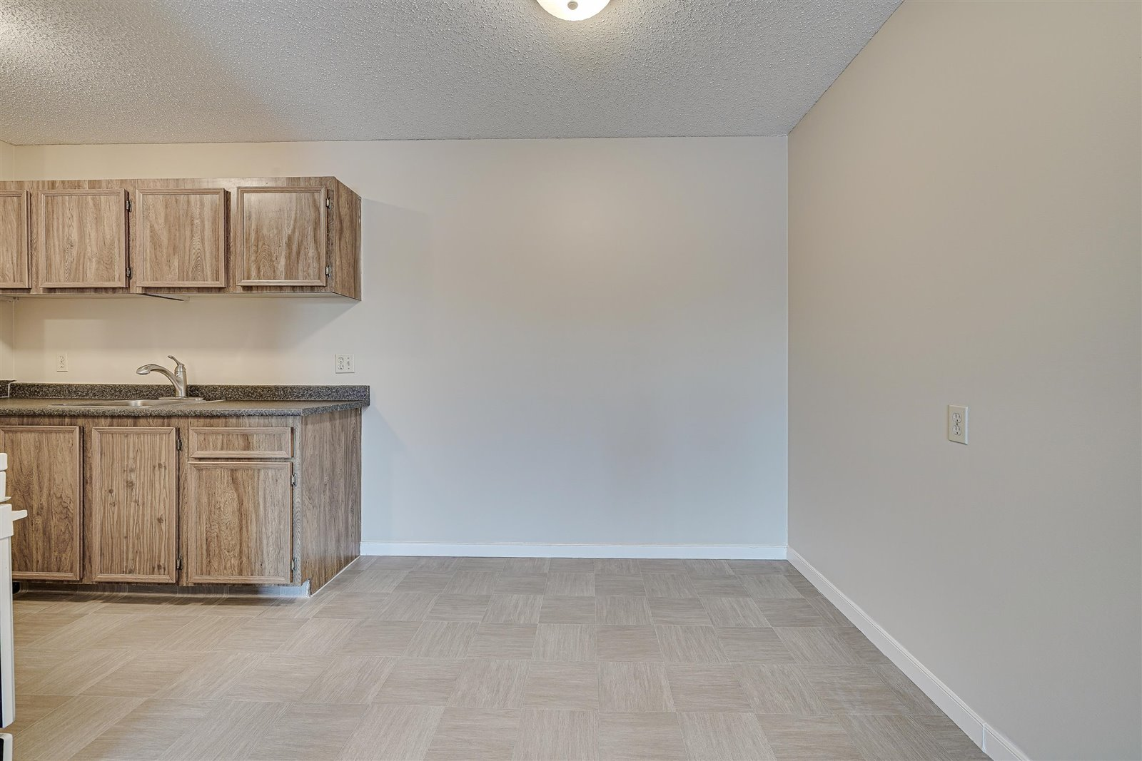 111B Tait Crescent, Saskatoon, SK, S7H 5K9 - 7