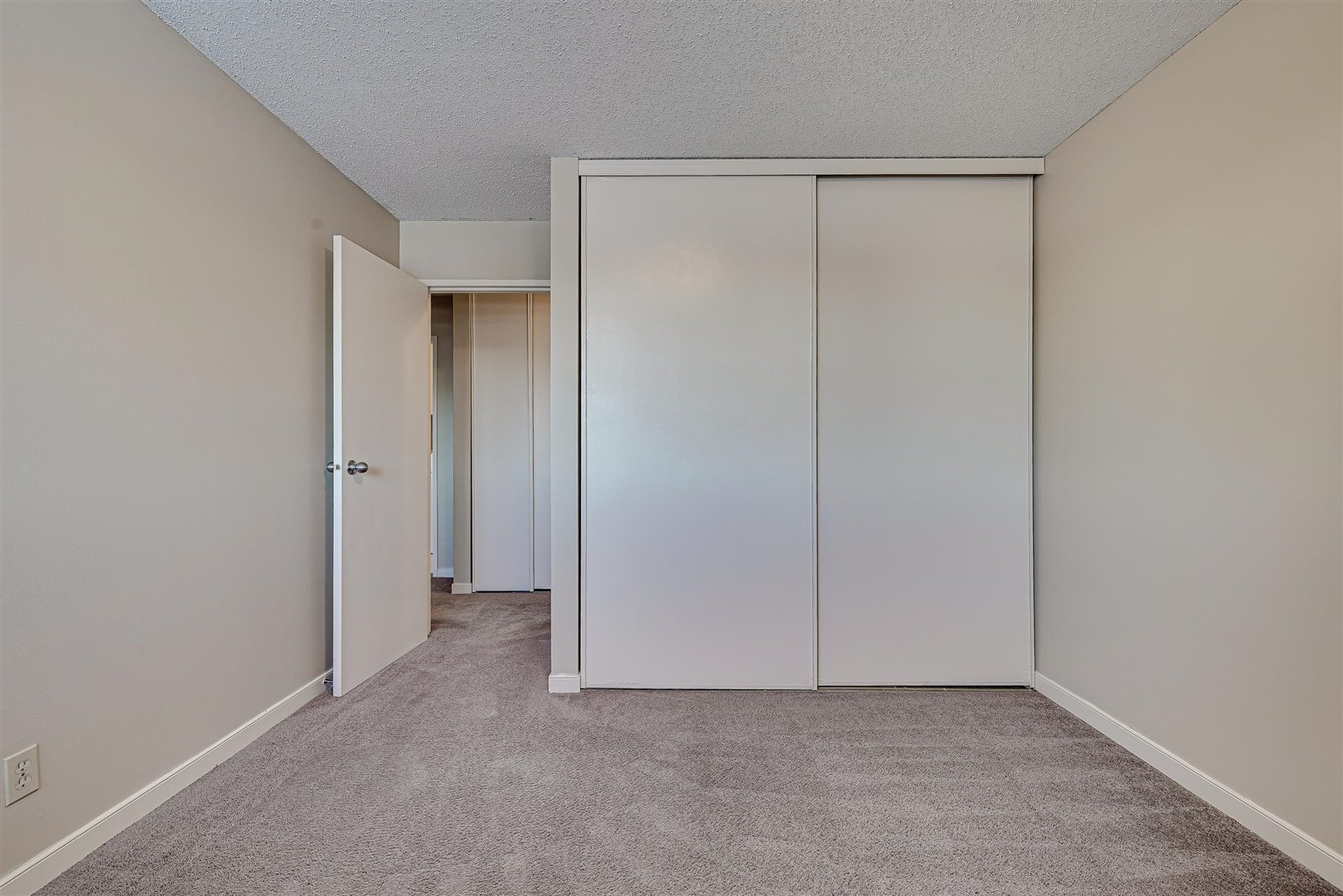 111B Tait Crescent, Saskatoon, SK, S7H 5K9 - 11