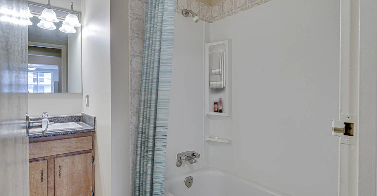431 3rd Avenue N, Saskatoon, SK, S7K 4Z3 - 9
