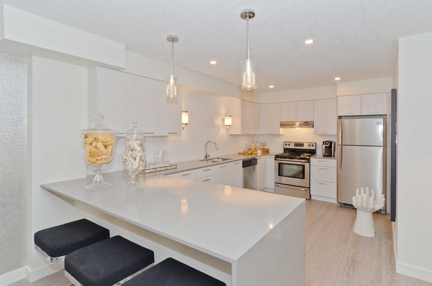 1313 13 Avenue SW, Calgary, AB, T3C 3S1 - 4