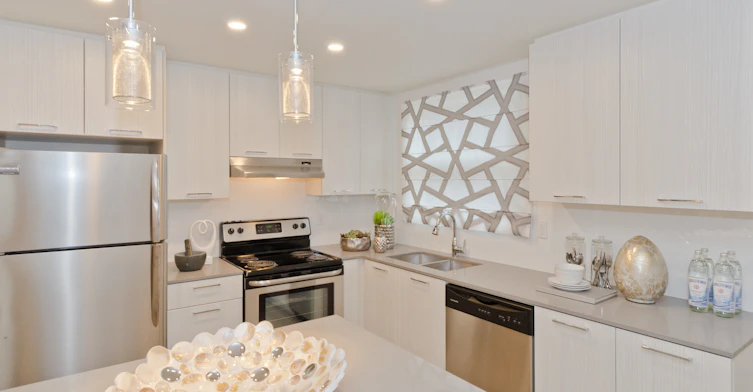 1313 13 Avenue SW, Calgary, AB, T3C 3S1 - 8