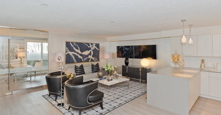 1313 13 Avenue SW, Calgary, AB, T3C 3S1 - 5