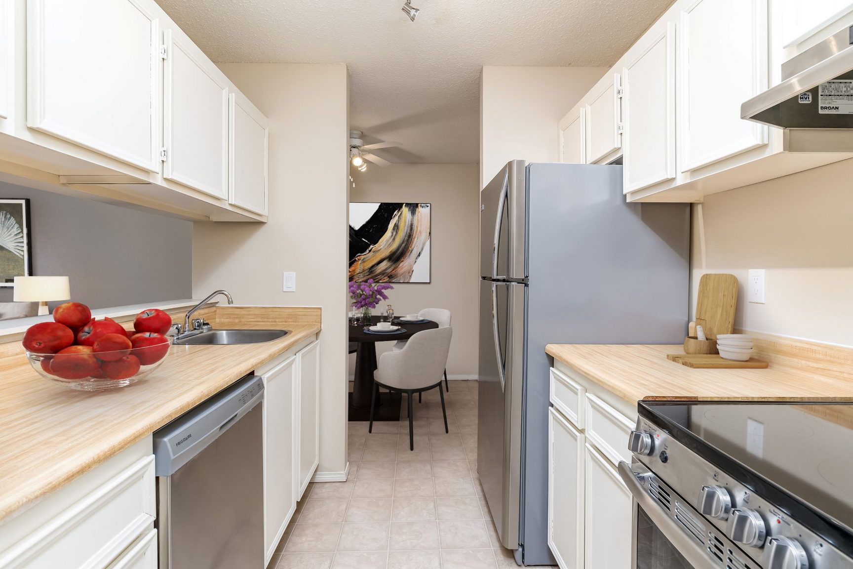 7611 172 Street NW, Edmonton, AB, T5T 2P9 - 3