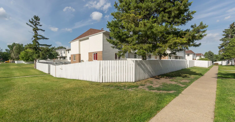 Parkview Estates East, Edmonton, AB, T5W 4R1 - 9