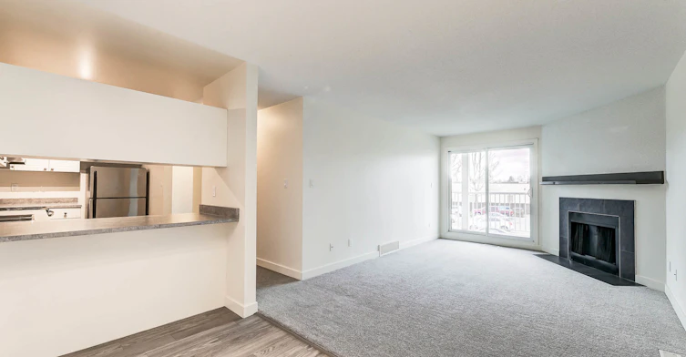 16186 121 Street NW, Edmonton, AB, T5X 4M5 - 2