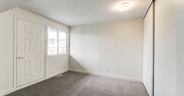 16186 121 Street NW, Edmonton, AB, T5X 4M5 - 3