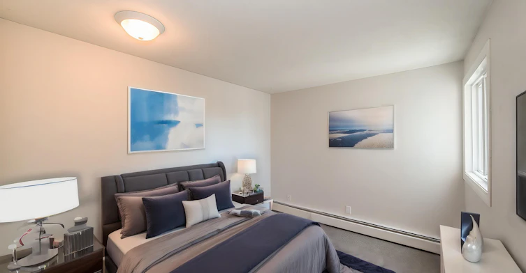 11919 162 Avenue NW, Edmonton, AB, T5X 3R1