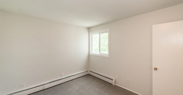 11919 162 Avenue NW, Edmonton, AB, T5X 3R1 - 3